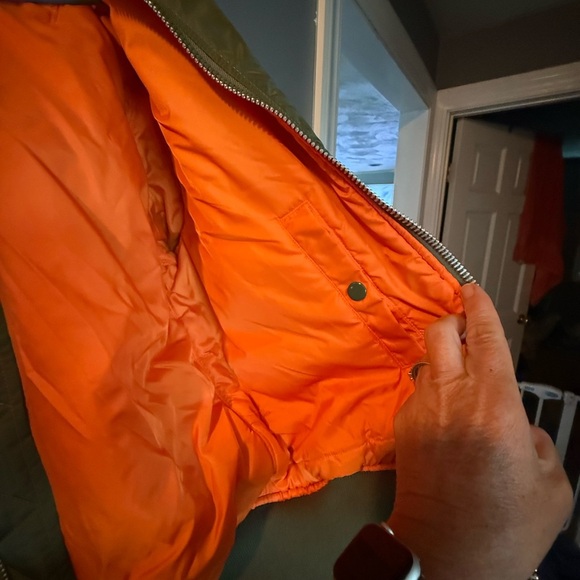 Alpha Industries Flyers Jacket Green Reversible MA-1 Bomber RARE GRAPHICS EUC - Picture 8 of 8